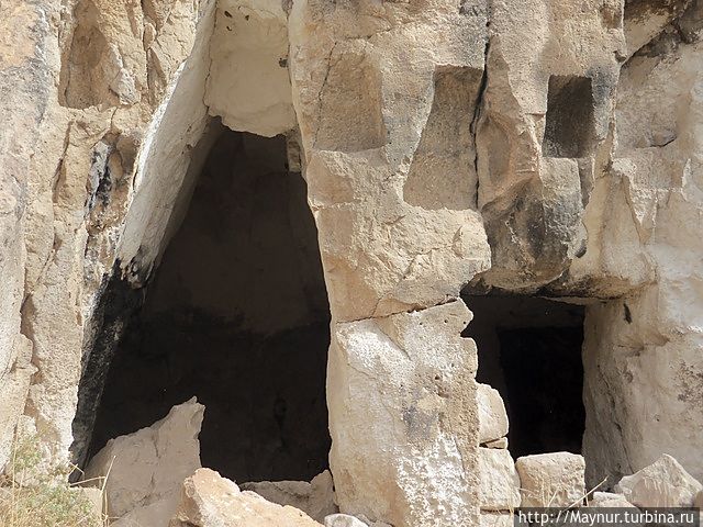 В этих пещерах жили люди. Газиантеп, Турция
