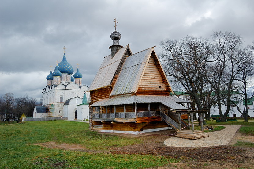 Кремль. Никольская церковь из села Глотово Суздаль, Россия