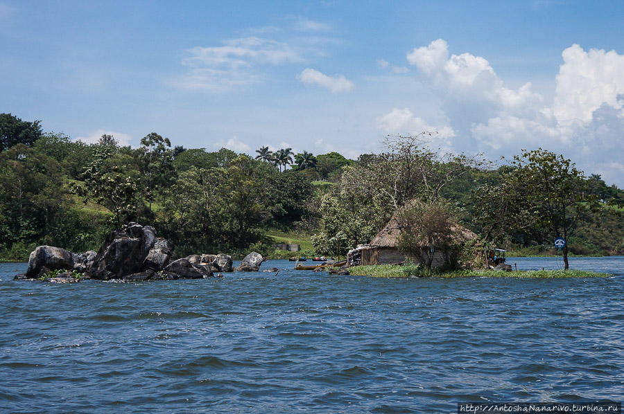 Вид с другого ракурса, опять со стороны озера Джинджа, Уганда