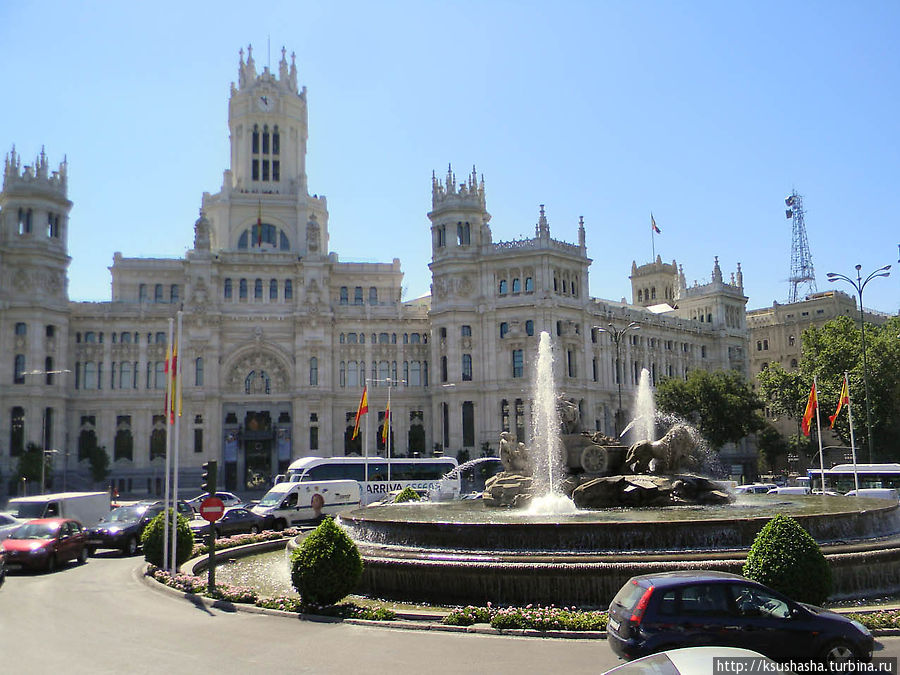 Образ колесницы Кибелы, запряженной львами и пантерами очень популярен. Мадрид, Испания