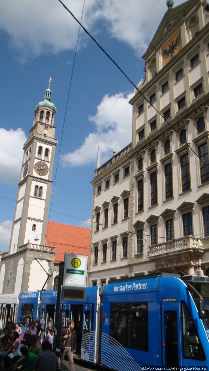 Башня Перлах Аугсбург, Германия Башня Перлах Аугсбург, Германия