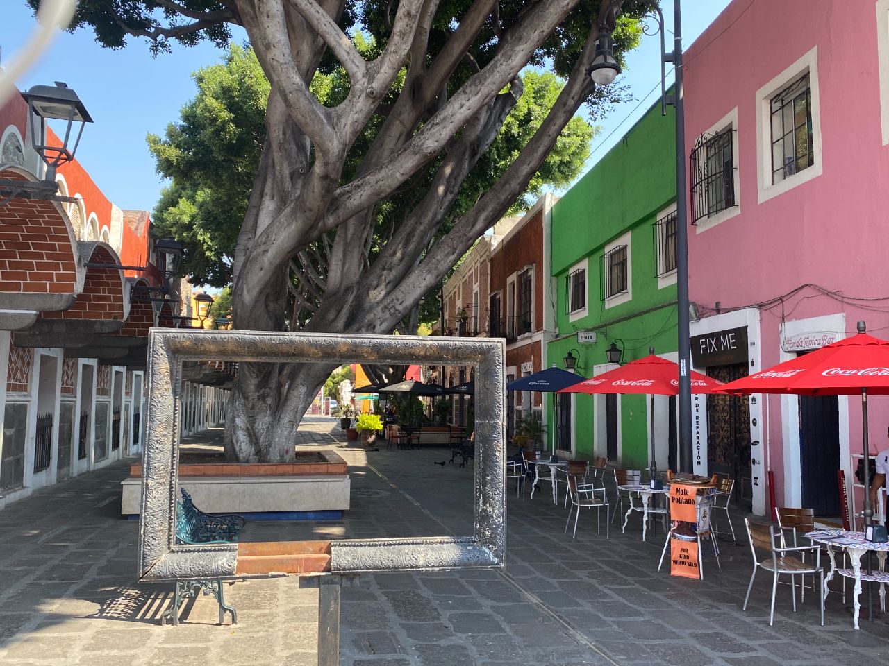 Рынок артесаниас Эль Париан / Mercado de artesanías El Parián