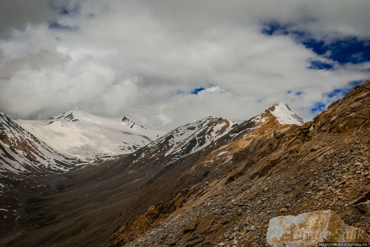 По самой высокогорной дороге в мире Лех, Индия