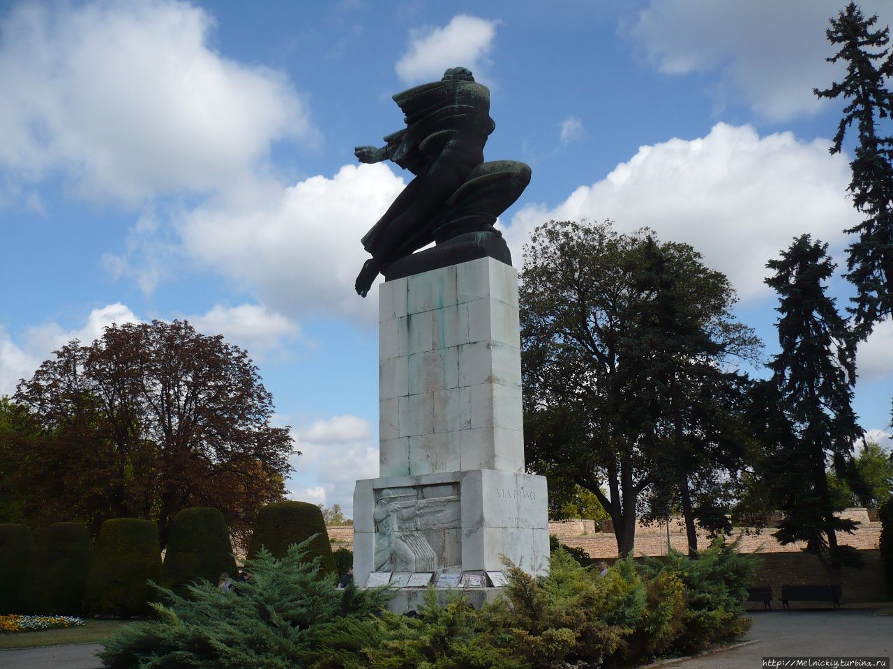 Памятник благодарности Франции Белград, Сербия