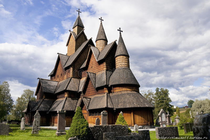 Ставкирка в Хеддале (норв. Heddal stavkirke) — самая большая из сохранившихся каркасных церквей Южная Норвегия, Норвегия