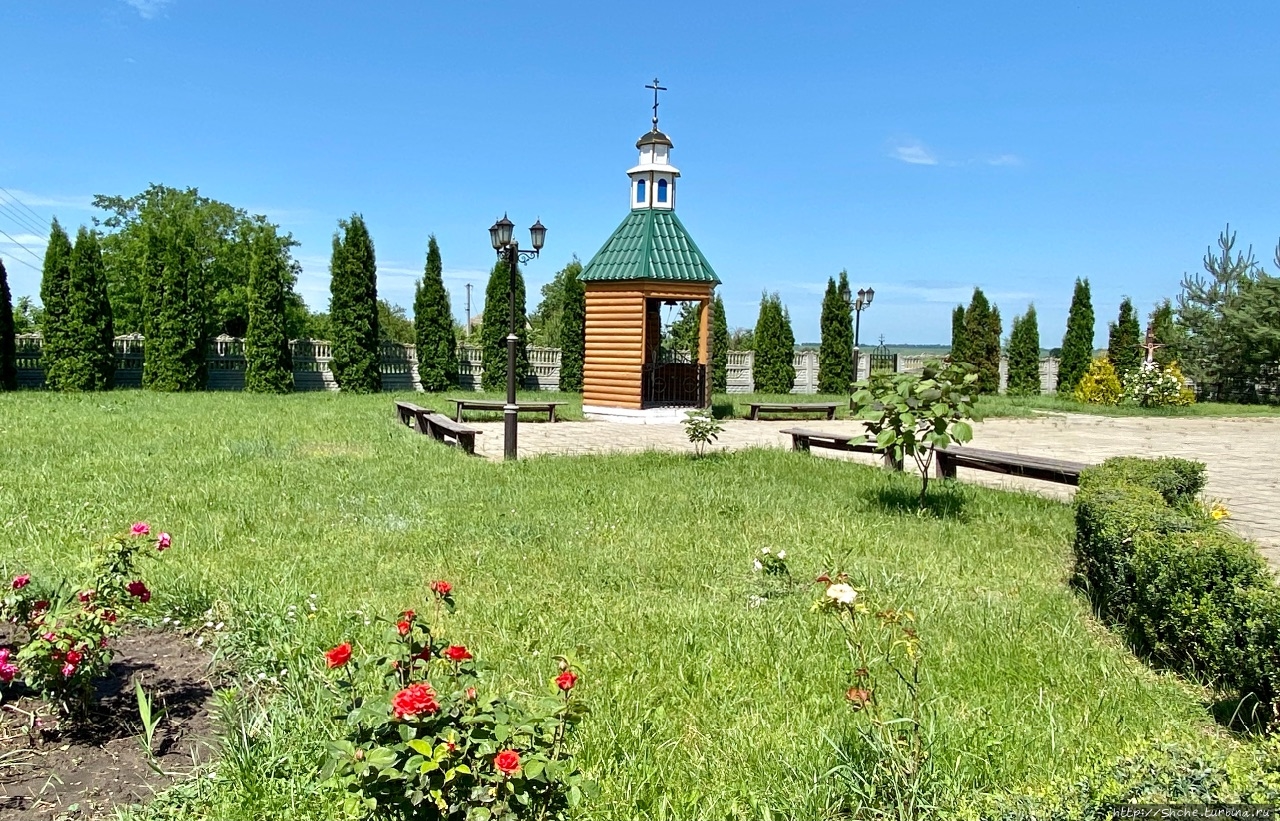 Храм Святителя Николая Мазепинцы, Украина