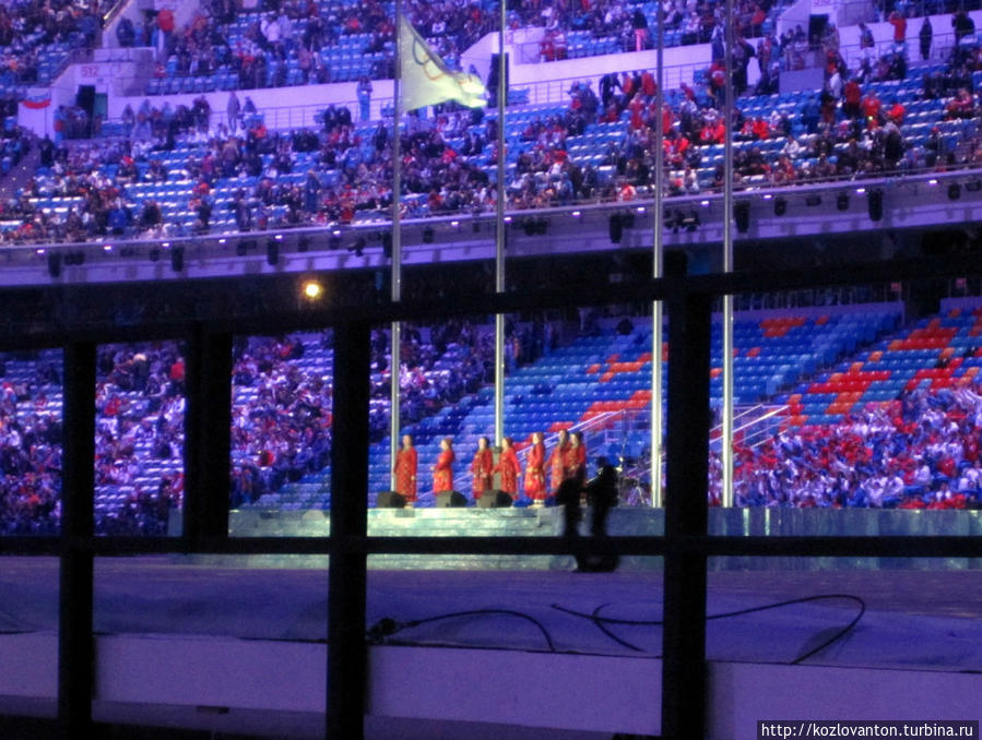 Бурановские бабушки зажигают своей песней Olympic games. Адлер, Россия
