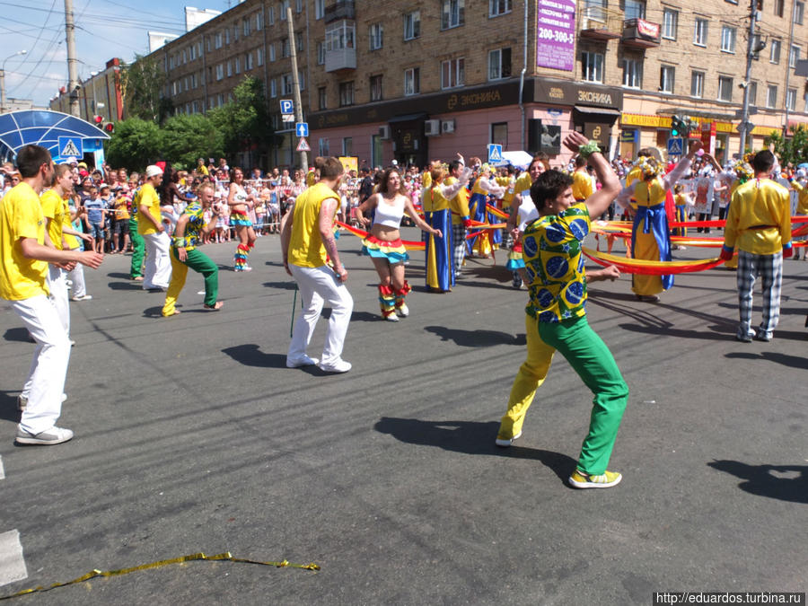 Дарю Вам тысячи улыбок!!! Красноярский карнавал, городу 386 Красноярск, Россия