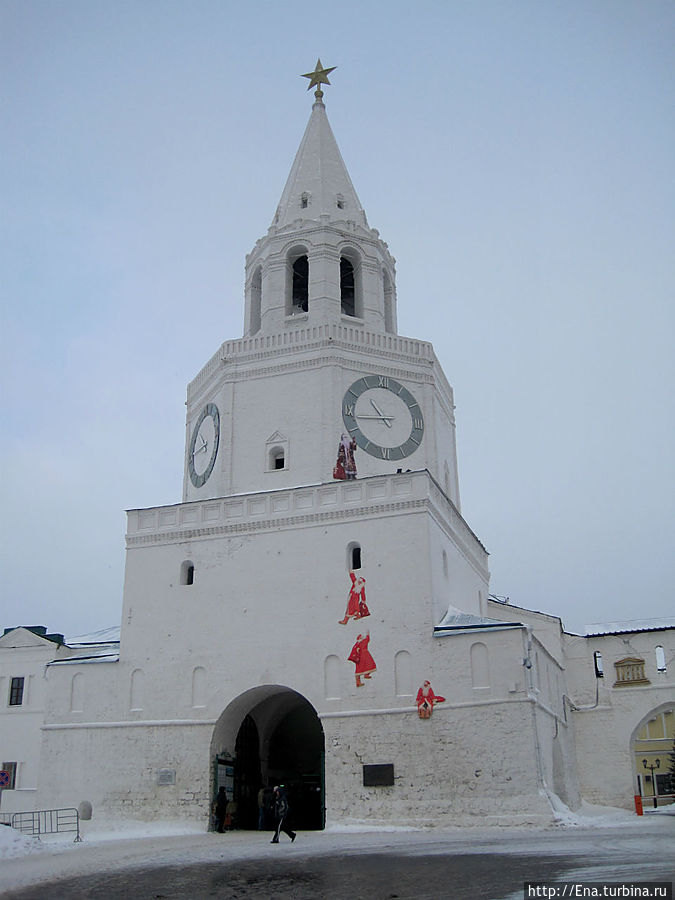 Спасская башня — центральный вход в Казанский Кремль Казань, Россия