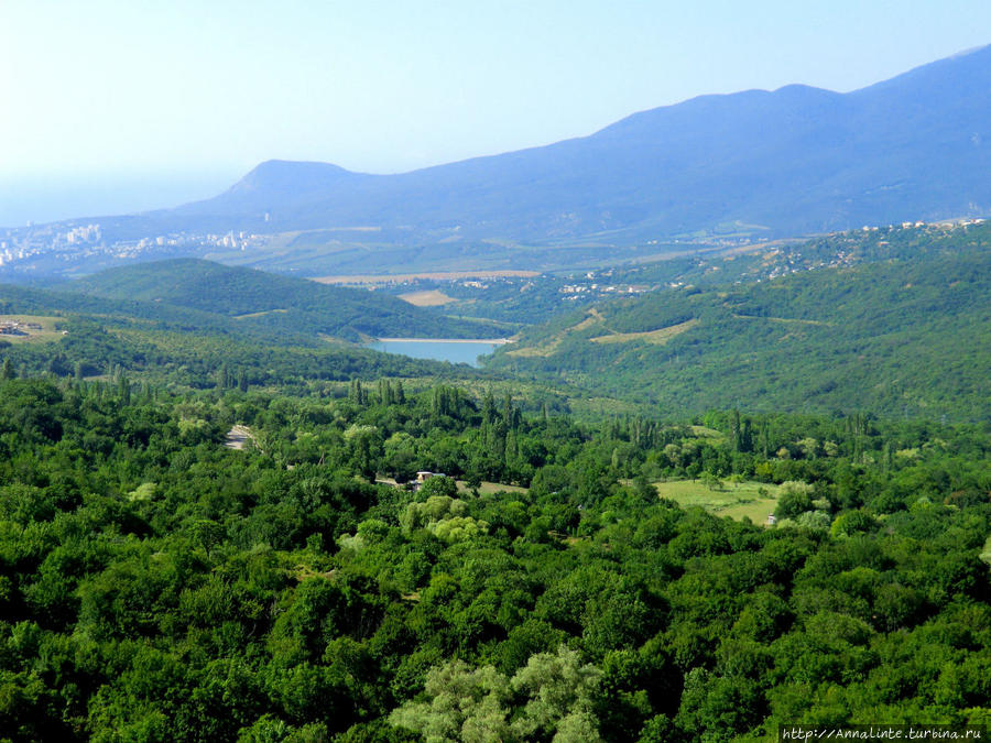 Демерджи и солнечная долина (с привидениями) Алушта, Россия