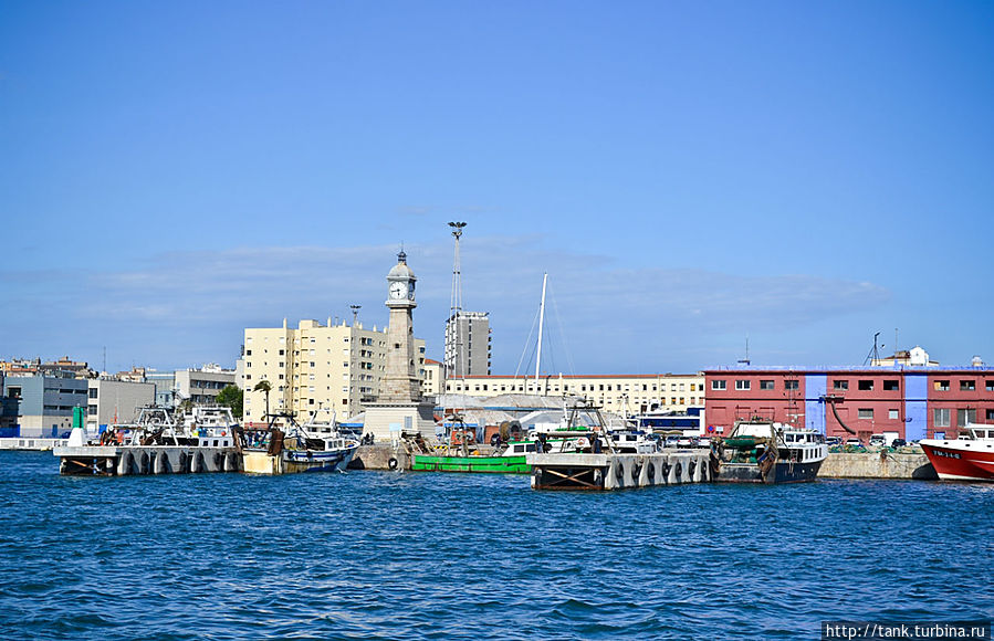 Часы старого порта.