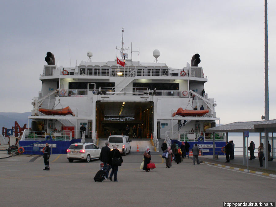 Посадка на судно Бурса, Турция