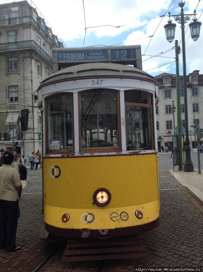 Протяженность трамвайных путей в Лиссабоне составляет 94 км. Лиссабон, Португалия