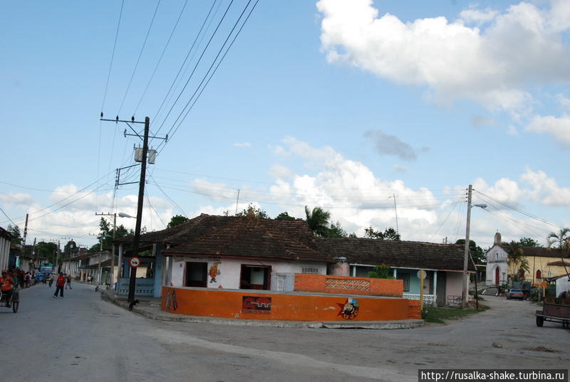 Дорога  Тринидад — Варадеро Маникарагуа, Куба