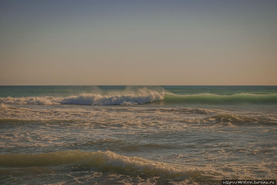 Шторм на Средиземном Ситжес, Испания