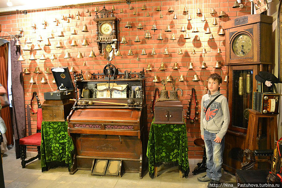 А посещение музеев — это у нас семейственное ))