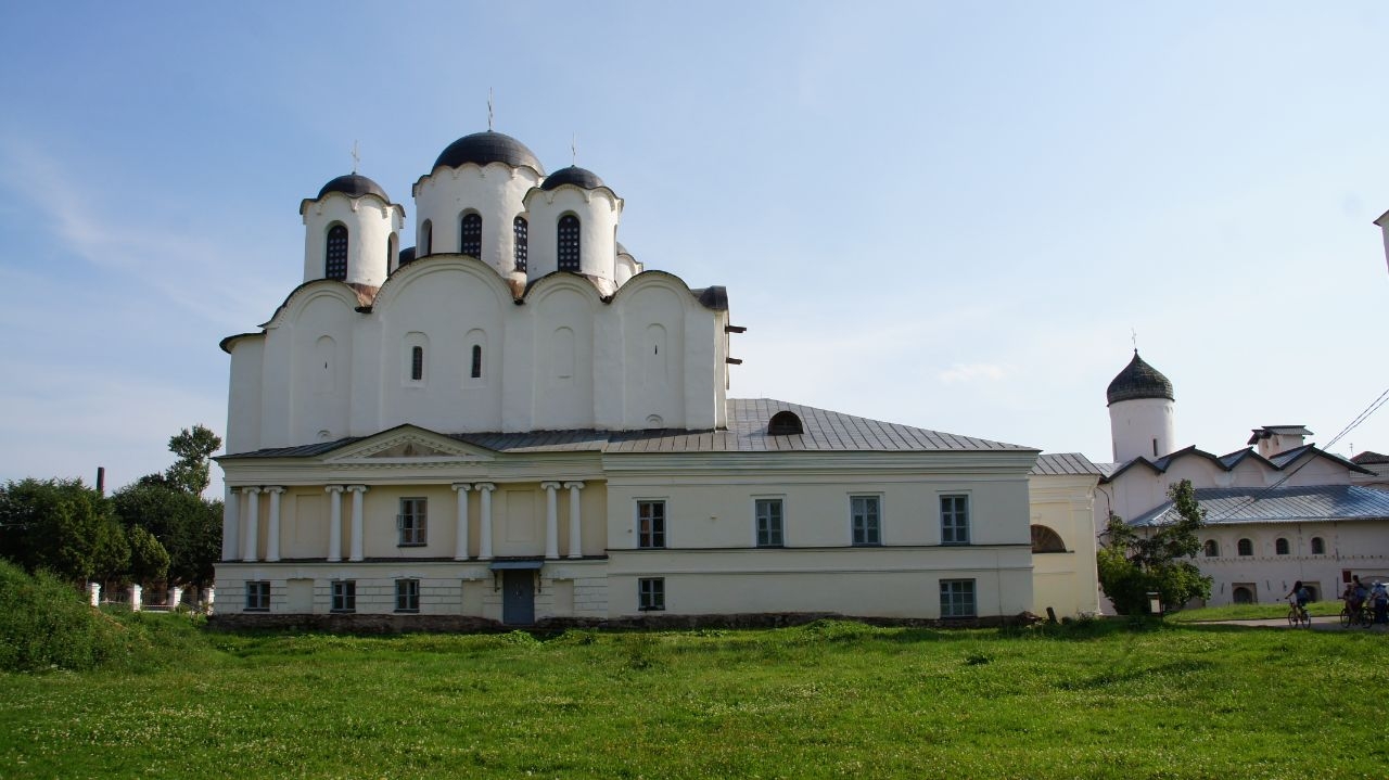 Ярославово дворище Великий Новгород, Россия
