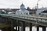 Мост через реку Кострому с видом на Преображенскую церковь
