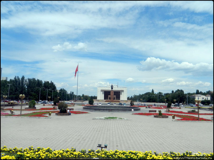 Государственный исторический музей.
Центр города Бишкек, Киргизия