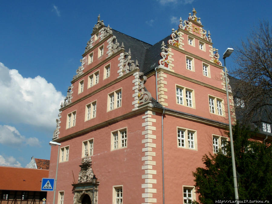 Бывший арсенал, сейчас — читальный зал Библиотеки герцога Августа Вольфенбюттель, Германия