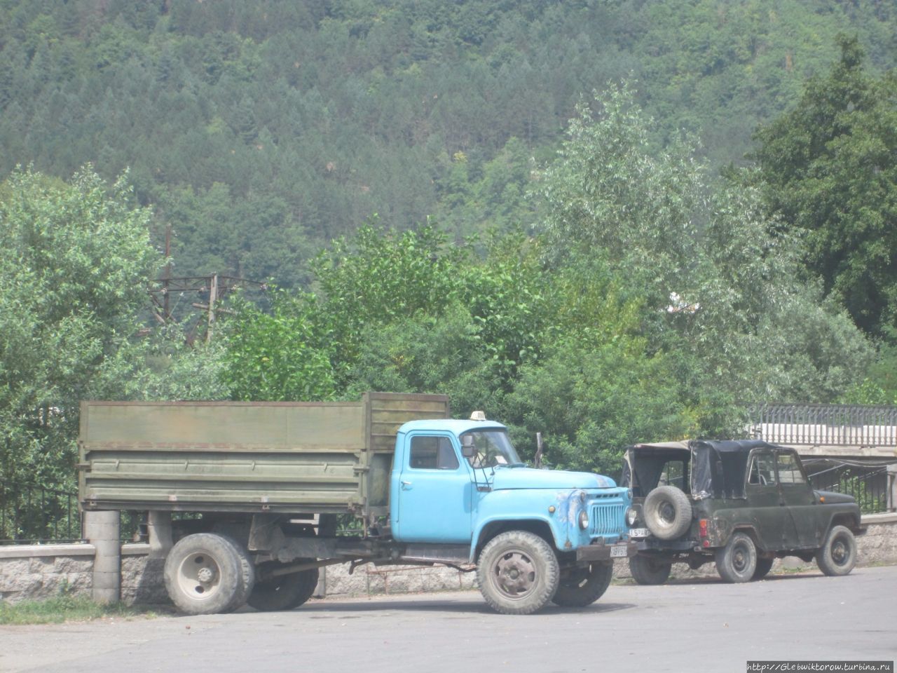 Поездка в Рачу Амбролаури, Грузия