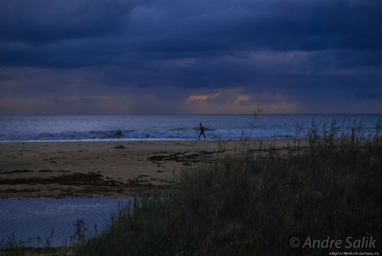 Закат и октябрьский океан Тарифа, Испания