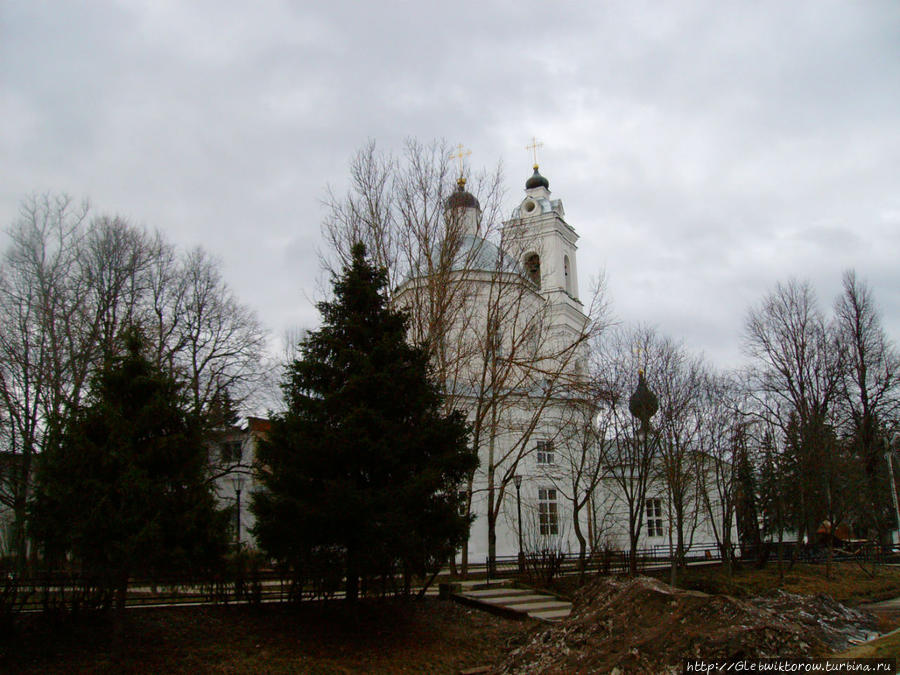 Прогулка по Тарусе в пасхальный день Таруса, Россия