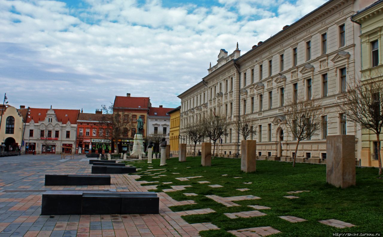 Площадь Сечени Печ, Венгрия Площадь Сечени Печ, Венгрия