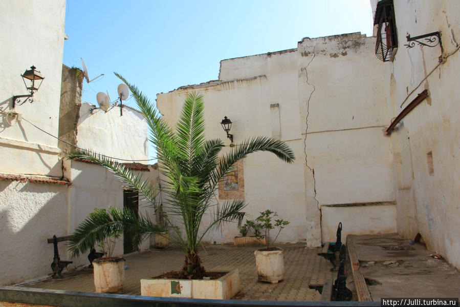 Посещение Касьбы – памятника ЮНЕСКО в Алжире Алжир, Алжир