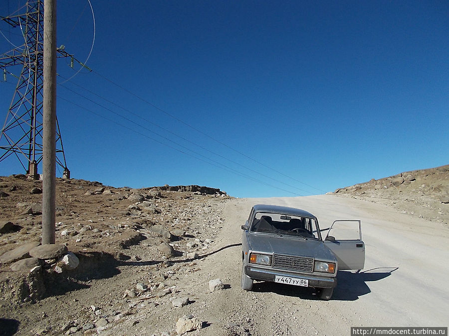 На высшей точке перевала Дагестан, Россия