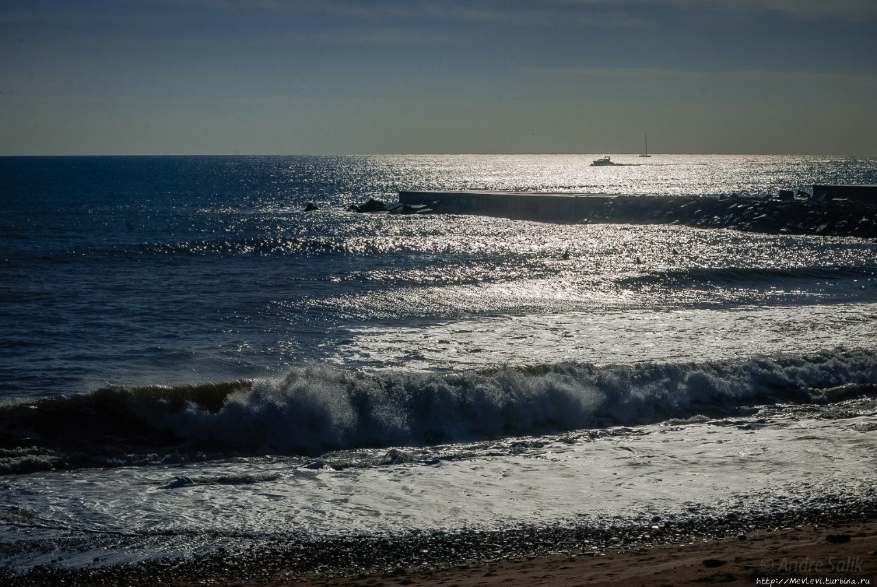 Пляж Барселоны Нова Икария (Platja de la Nova Icària) Барселона, Испания