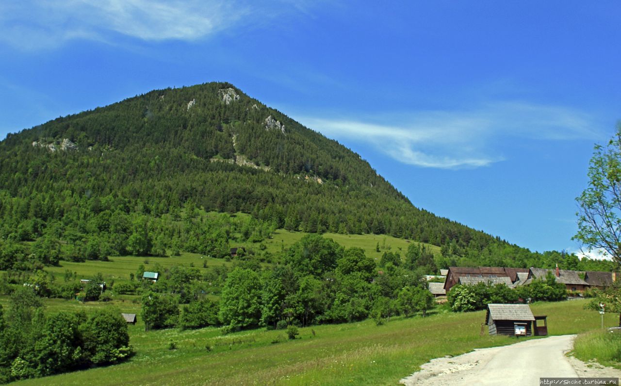 Влколинец - историческая горная деревушка  (ЮНЕСКО  № 622)