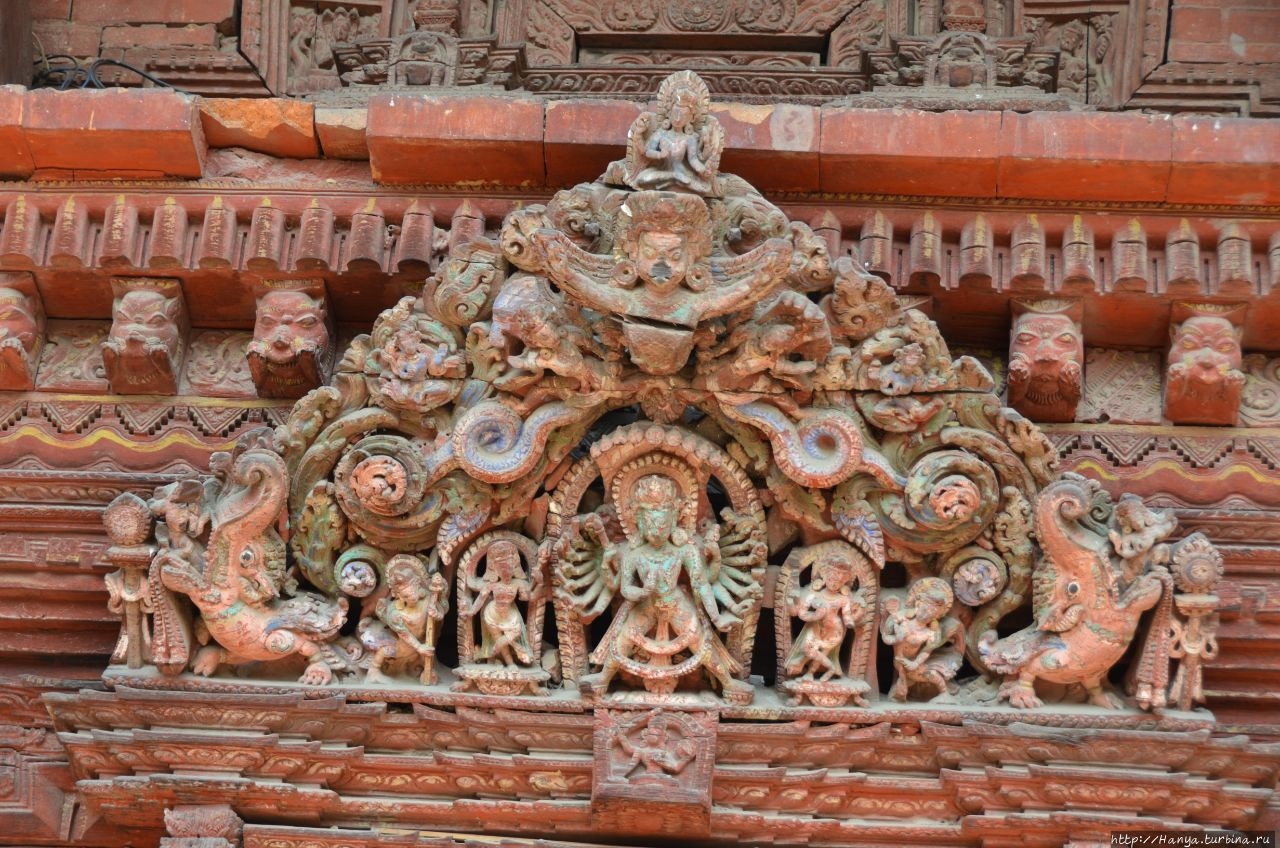Торана Hari Shankar Temple. Из интернета Патан (Лалитпур), Непал