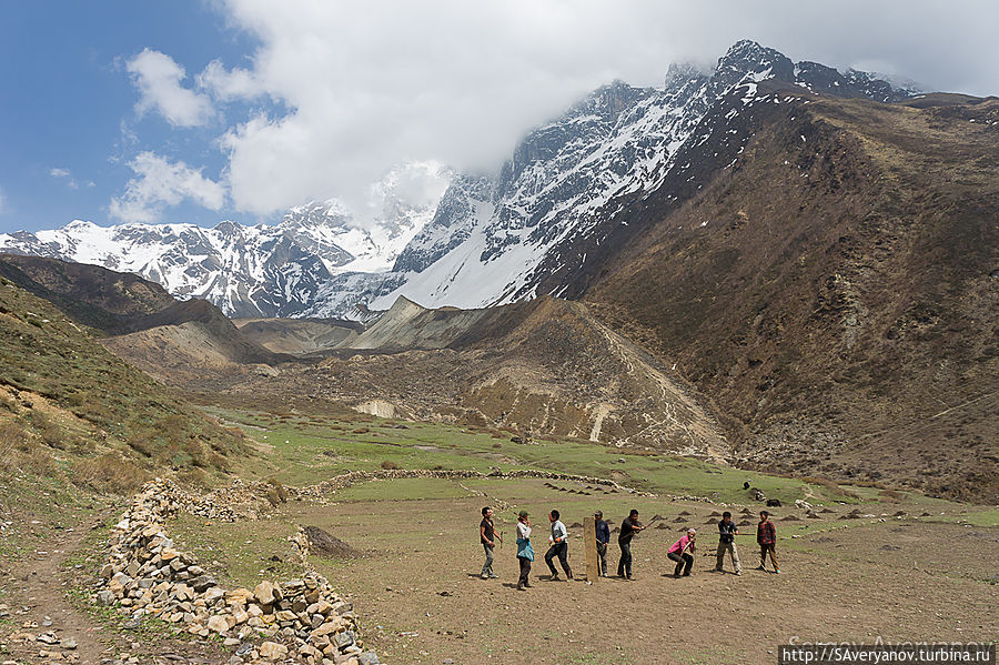Самдо. Состязания лучников Непал