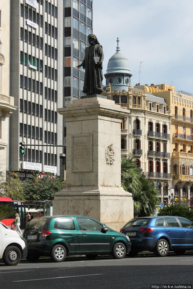 Памятник Francesc de Vina