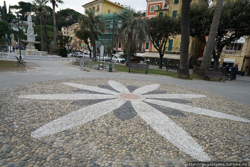 Санта-Маргерета-Лигуре — мозаика под ногами. Санта-Маргерита-Лигуре, Италия