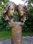 «Памятник любви», Альбрехт и Агнес, 2013. Скульптор Джозеф Майкл Нойштифт