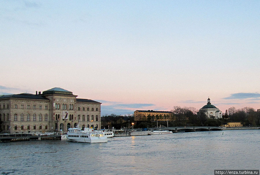 Вид с моста Strömbron