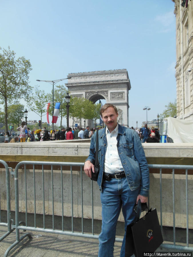 Елисейские Поля — три времени года Париж, Франция