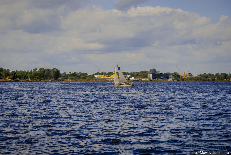 Рижскй пассажирский порт — трудяга Рига, Латвия