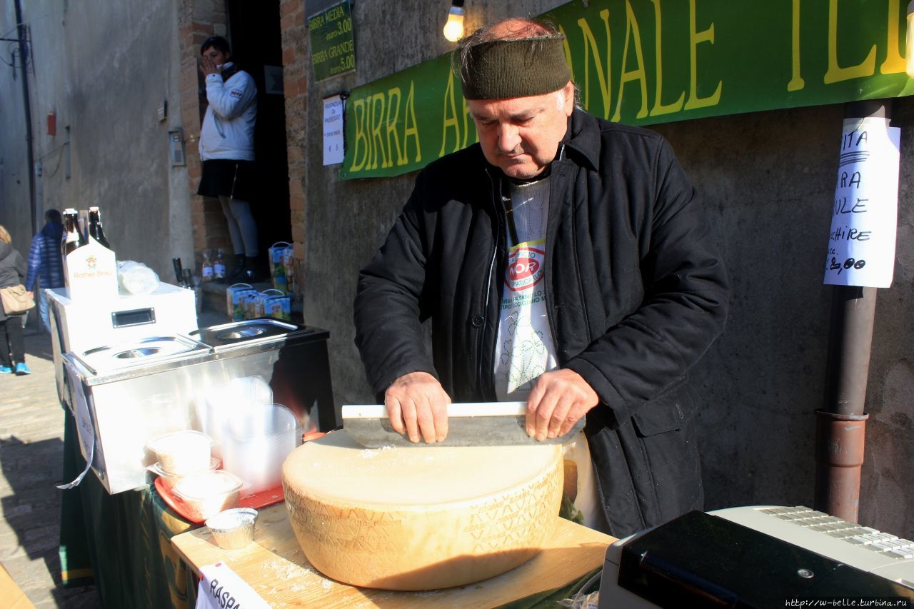 La Festa del Bosco в Монтоне, или не бойтесь импровизаций Монтоне, Италия