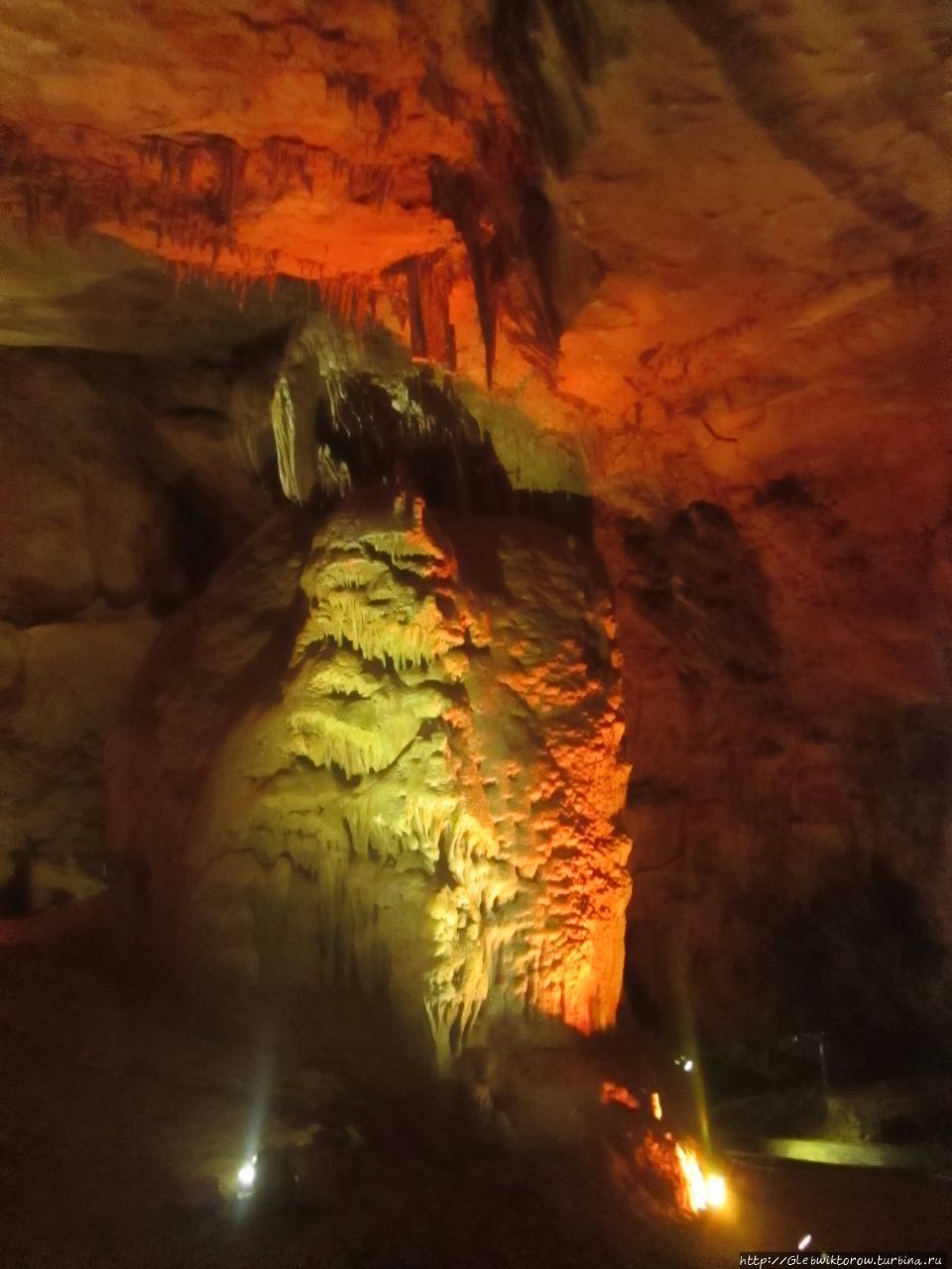Прогулка по пещере Прометея Кумистави, Грузия