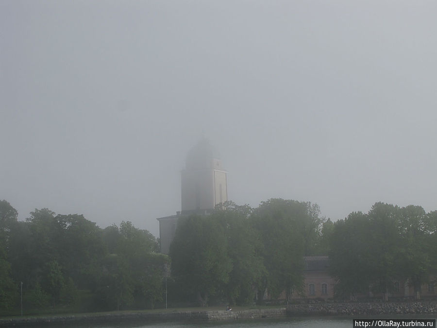 День туманный. Вид на Суоменлинну. Хельсинки, Финляндия