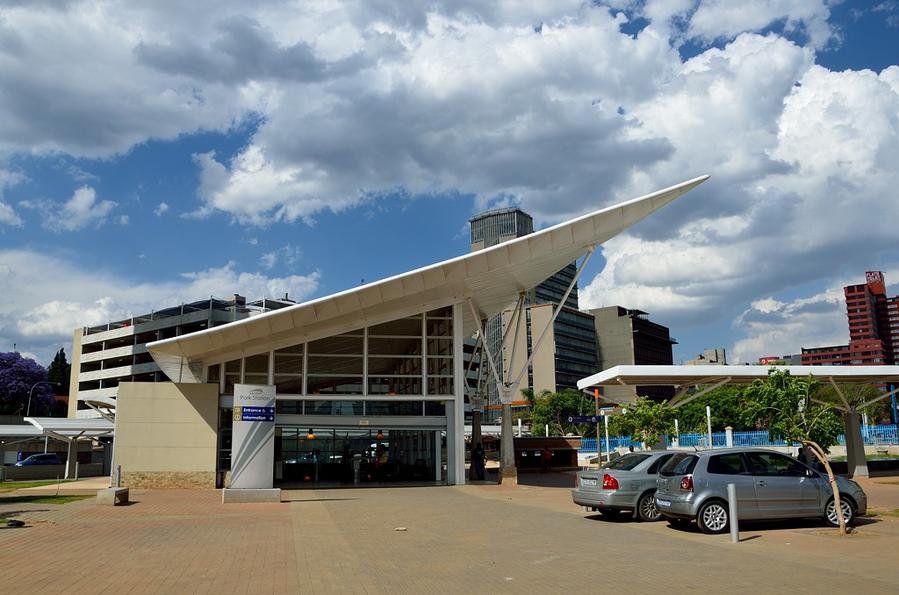 Станция поездов Gautrain Йоханнесбург, ЮАР