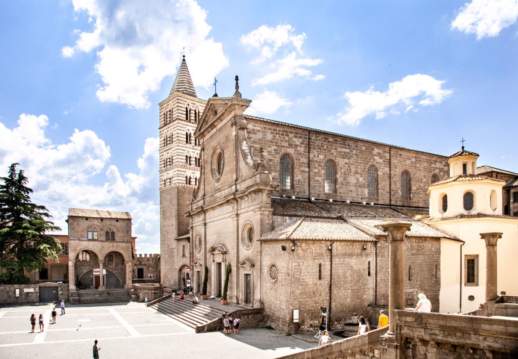 Путешествие в историческом центре города Viterbo Витербо, Италия