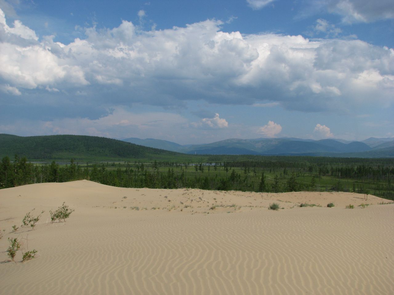 Чарские пески – чудо природы Новая Чара, Россия