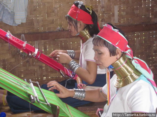 Озеро Инле и подставные падаунги Озеро Инле, Мьянма