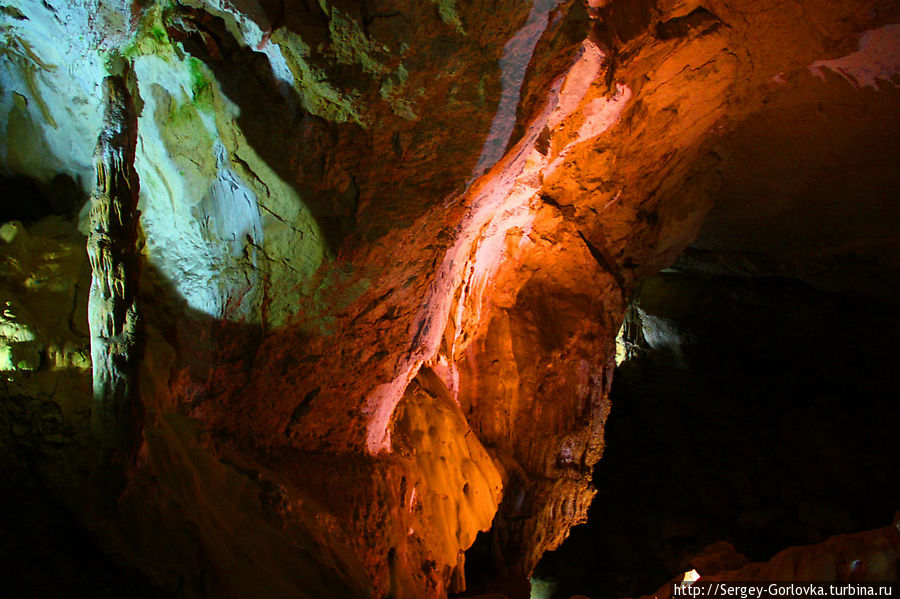 Подземелье на высоте почти в километр Алушта, Россия