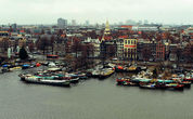 Вид на Амстердам с седьмого этажа библиотеки.