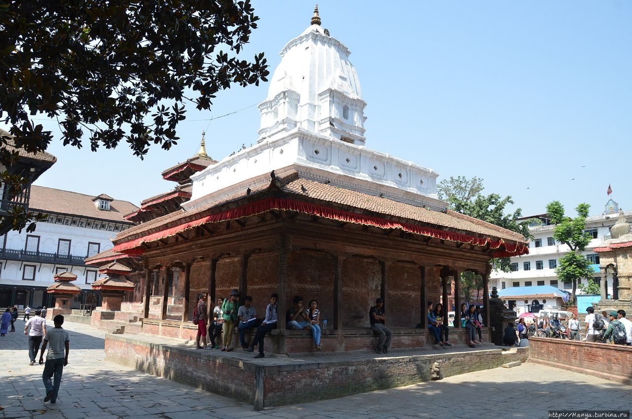 Храм Какешвар (Kakeshwar Temple, или Kageshwor). Из интернета Катманду, Непал
